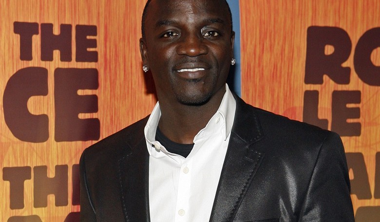'Stupid': Singer Disappointed His Fellow Black Artists Turned Down Super Bowl