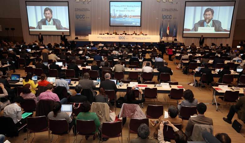 Climate Lunacy Takes Center Stage 