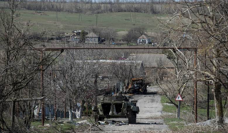 Ukrainians Displaced By Conflict Nears 1 Million As Baltics Prepare For War