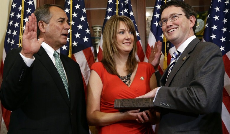 Rep. Massie Reintroduces Legislation To Repeal Gun Free School Zones Act