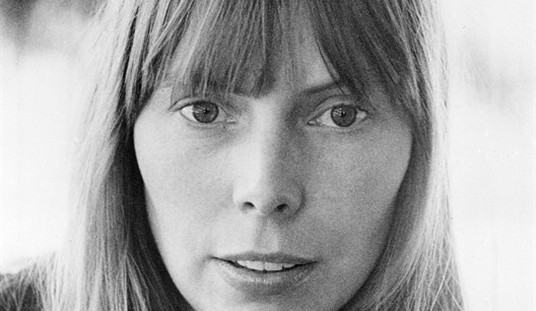 Sneering Leftist Mob Comes for Joni Mitchell After Her Proud American Moment