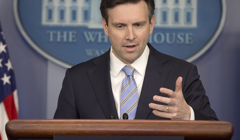 White House: Democrats Criticizing Iran Deal Are "Principled" But Republicans Are Trying to Sabatoge