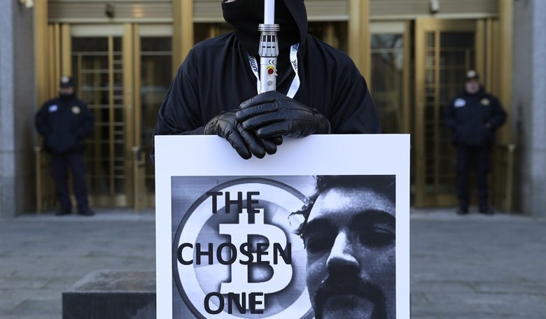 Trump Pardons 'Dark Web' Icon Ross 'Dread Pirate Roberts' Ulbricht