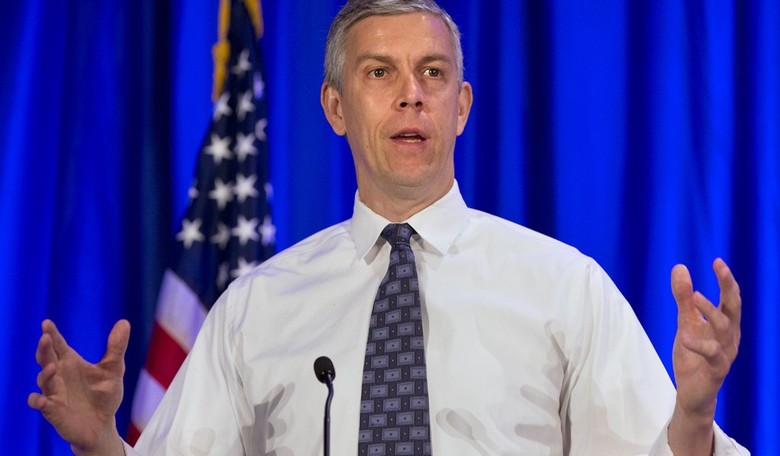 Former Secretary of Education Suggests Students Boycott School Until Gun Laws Are Changed
