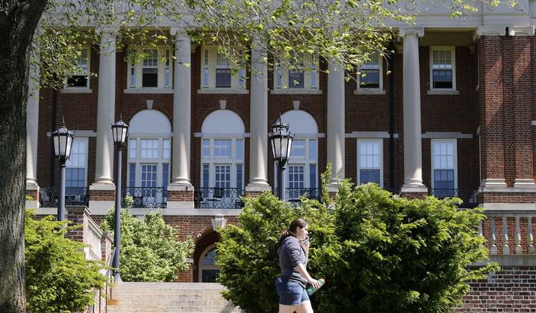 Pampered College Nitwits