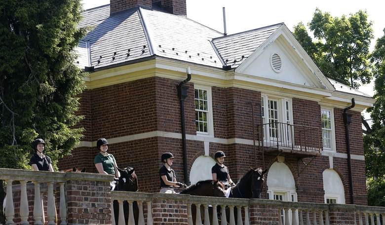 Report: Federal Student Loans Increase Cost of Tuition, But Don't Raise Enrollment