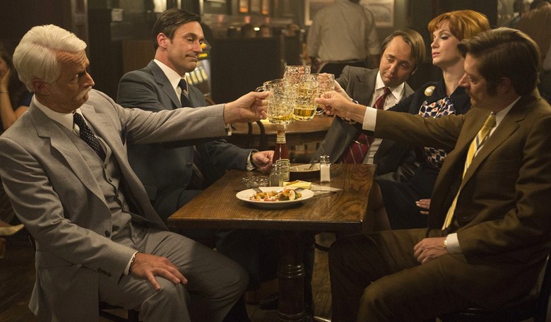 Axios explores why you should feel guilty over 'new trend' of... putting ice in your drink?
