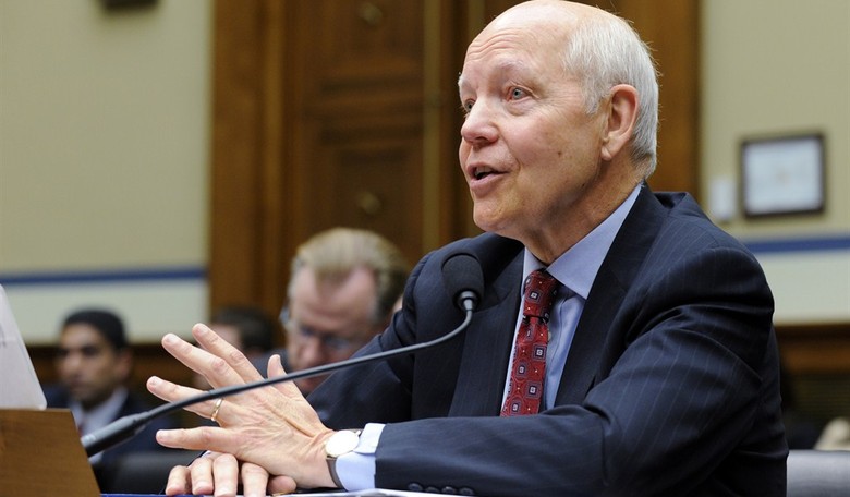 Good News: IRS Sent Billions in Education Credits to People Who Aren't Qualified to Receive Them