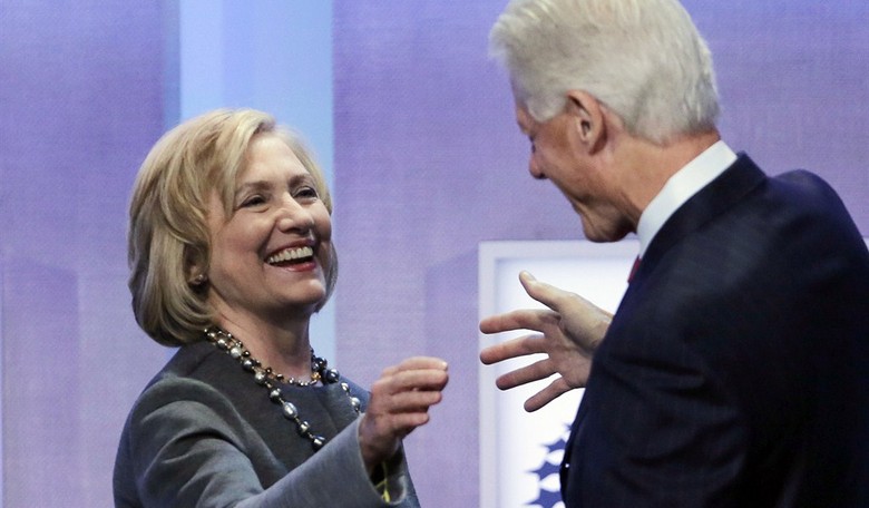 Are the Clintons the Real Housing Crash Villains?