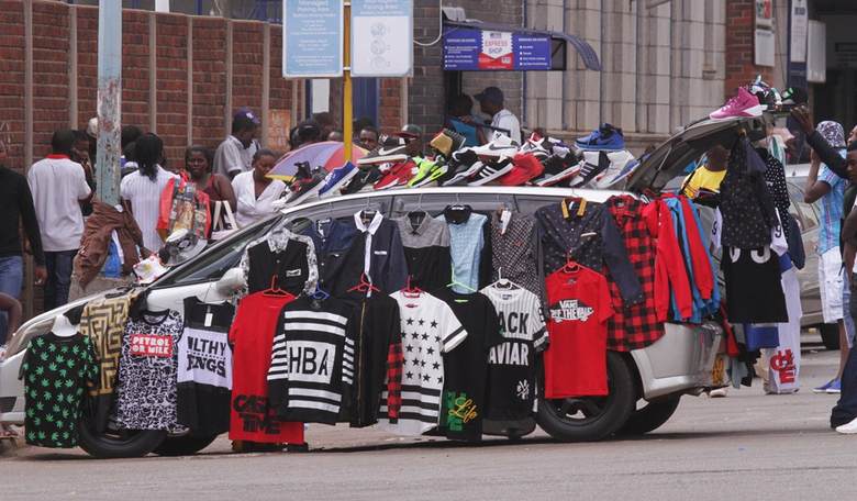 Mayor Adams Vetoes Bill Decriminalizing Unlicensed Vendors on NYC Streets 