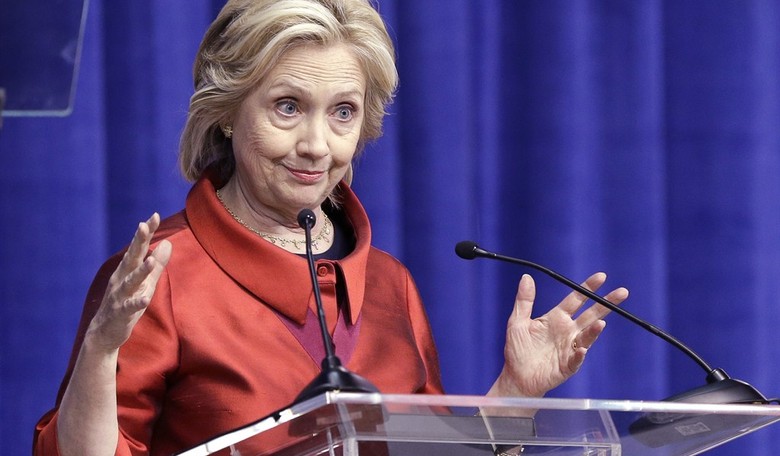 Hillary Losing Ground 