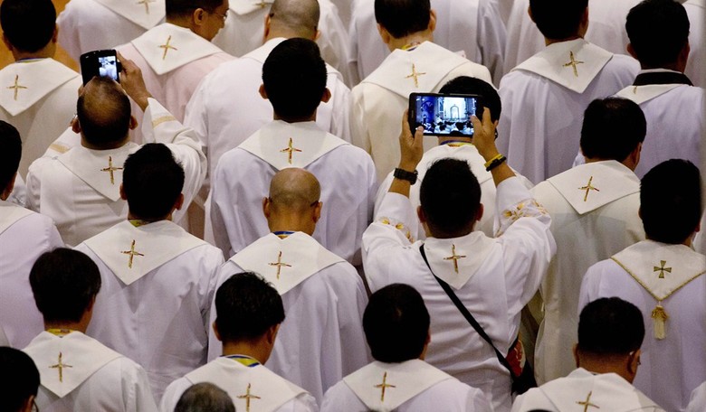 New Petition Asking Facebook to Allow Religious Titles in Names