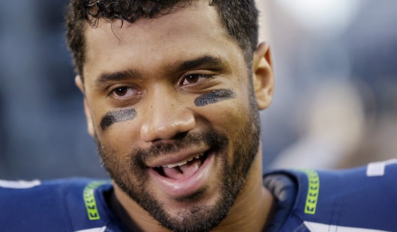 Seahawks QB Russell Wilson Upgrades Soldier's Seat to First Class 