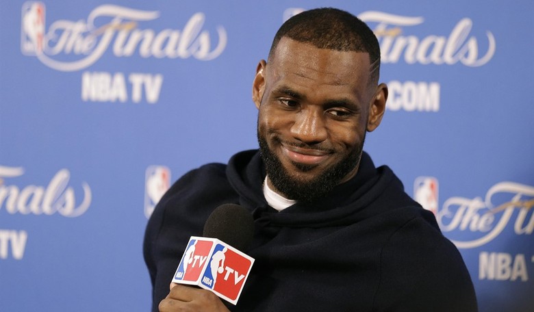 ICYMI: LeBron James Praises Jesus Christ After Cavs Loss to Pelicans