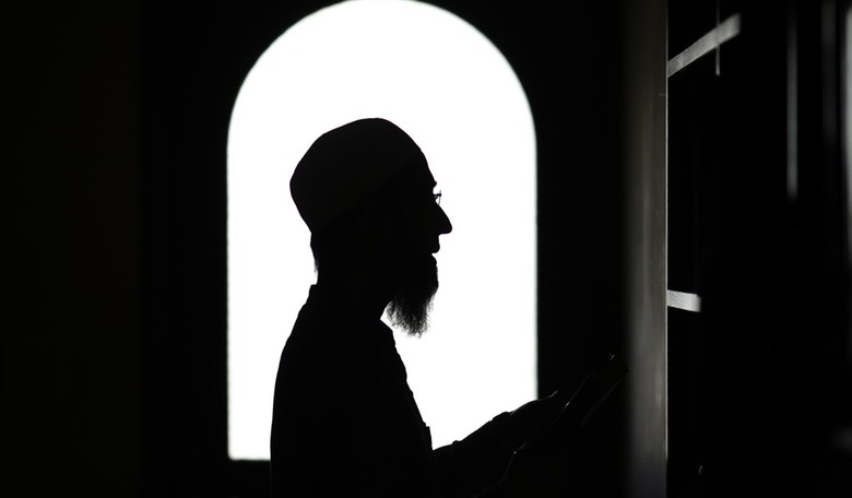 Proposed British Counterterrorism Strategy Would Create Registry of Religious Leaders 