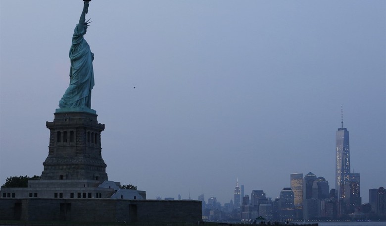 Intel Bulletin Issues Warning to NY Ahead of Holiday Weekend