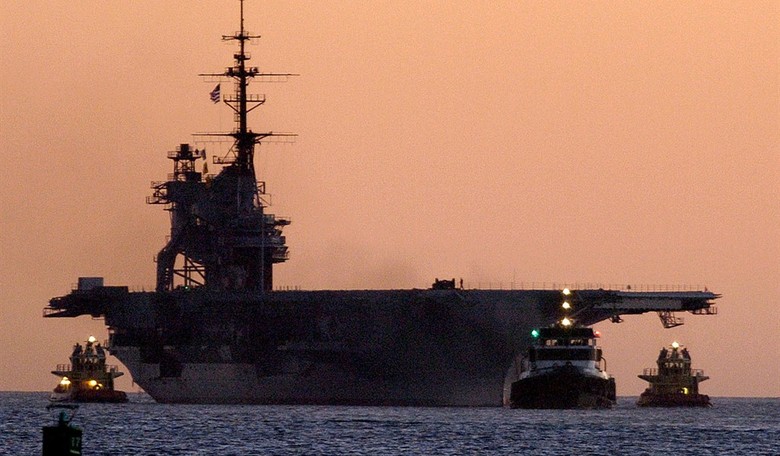 Blitzed Boater Bonks Battleship: Drunk Captain’s Epic Ding on USS Midway