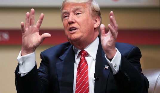 Trump: No, I Don't Owe McCain an Apology 