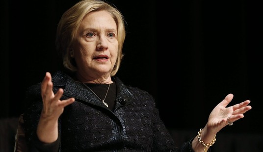 Hillary Clinton Breaks into the IT Business 