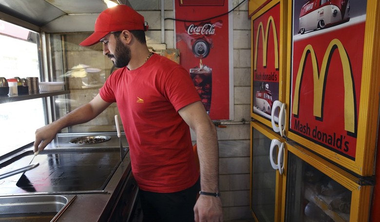 Feel-Good Friday: Teen Fast-Food Worker Pays for a Customer's Meal, Gets Well-Deserved Reward