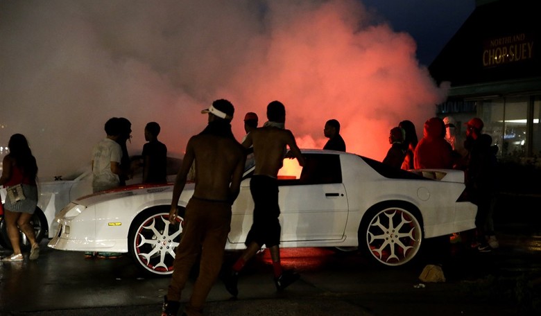 Ferguson One-Year Anniversary Marked By Looting and Gunfire, State of Emergency Declared 