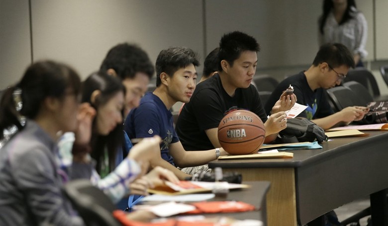 Chinese Crowding Our College Campuses