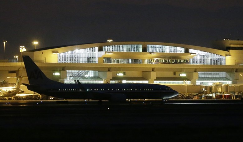 DFW Airport Cancels Muslim Foot-Washing Stations in Stunning Development After TX Gov. Stance