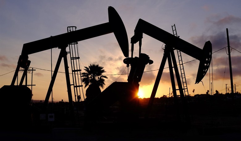 Why America Should Not Export Its Oil Now