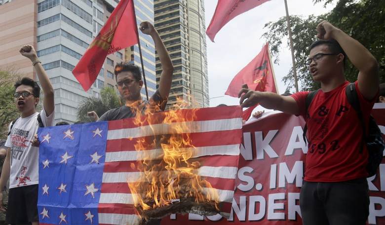 International Students Should Appreciate, Not Denigrate, the United States