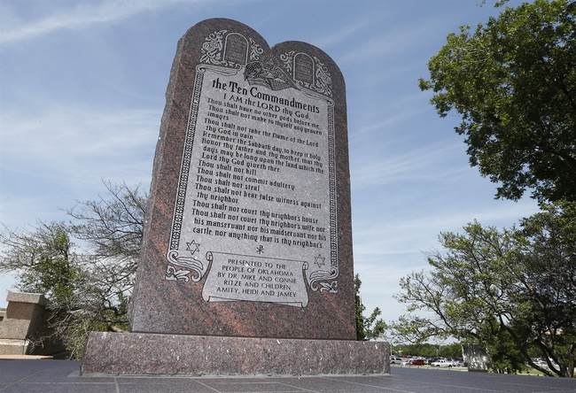 Here's Which State Just Became the First in the Nation to Require 10 Commandments Posted in Classrooms