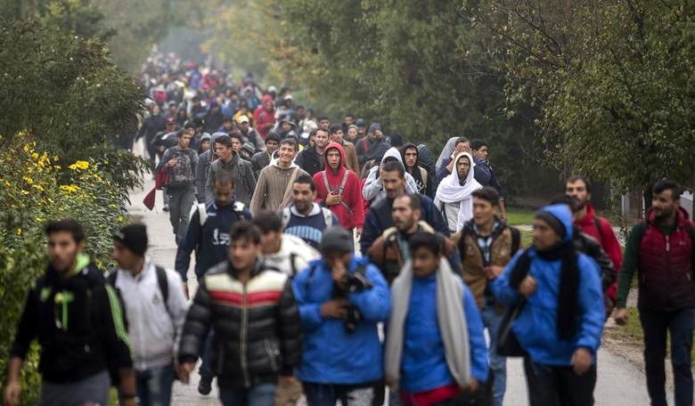 Dear Europe & America: Those 'Poor Refugees' Sure Look And Act Like Radical Muslims To Me