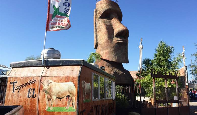 Hawaiian-themed Restaurant Closes Its Doors Amid Accusations of Cultural Appropriation 