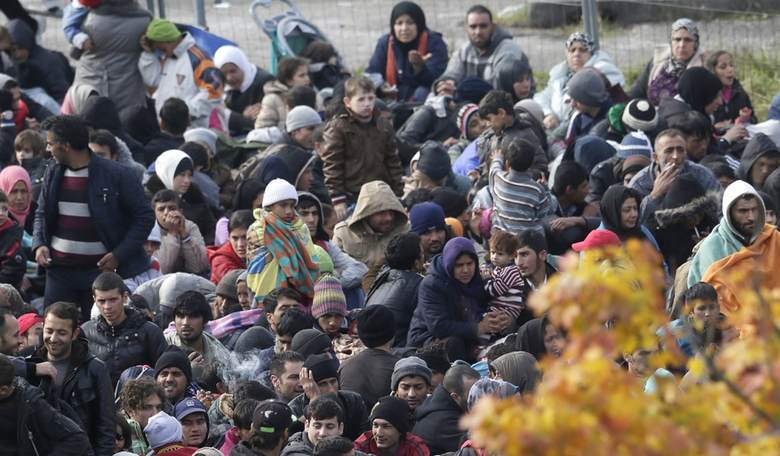 Austrian Citizens Rush to Purchase Firearms Amid Influx of Migrants