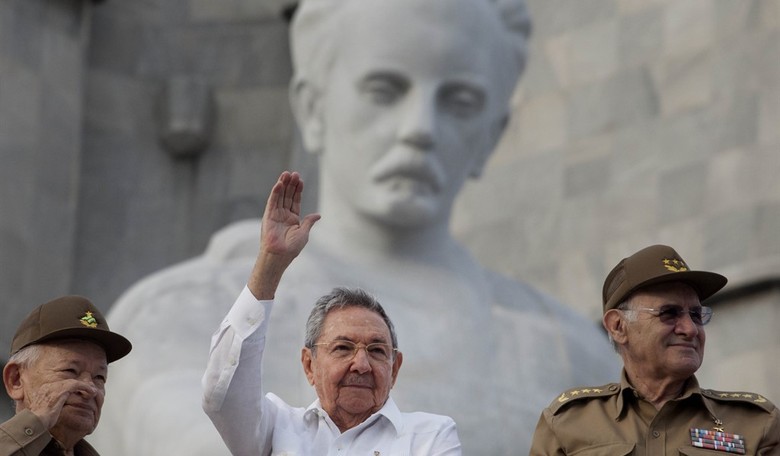 Hillary Clinton Endorsed by Cuba’s Mass-Murdering, Terror-Sponsoring Castro Brothers 