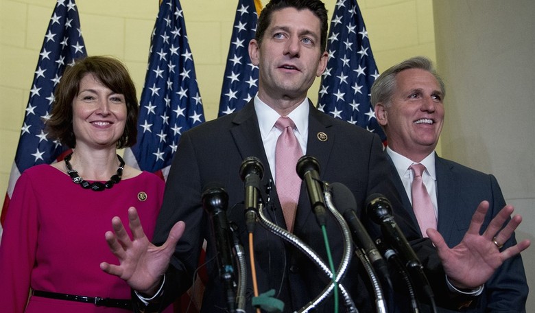 Before Start of GOP Debate, House Passes Budget Deal 