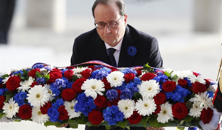 Hollande: France Will Be 'Tripling Its Forces' Against ISIS