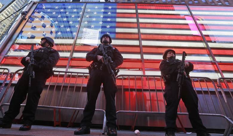 ISIS Promises to Send a Suicide Bomber to New York City's Times Square 