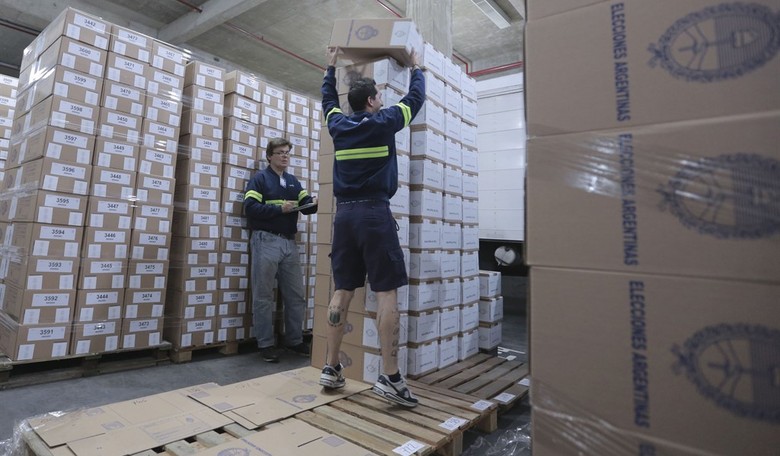 U.S. Postal Service Wasting Billions on New Mail Trucks, Sticking Its Customers with the Bill