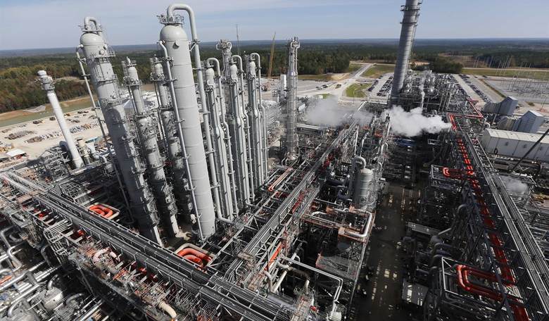 Court Sides With Obama In First Legal Bout Over Clean Power Plan