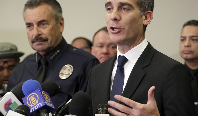 Democratic Mayors Beg Obama to Protect Illegal Immigrants Before He Leaves Office
