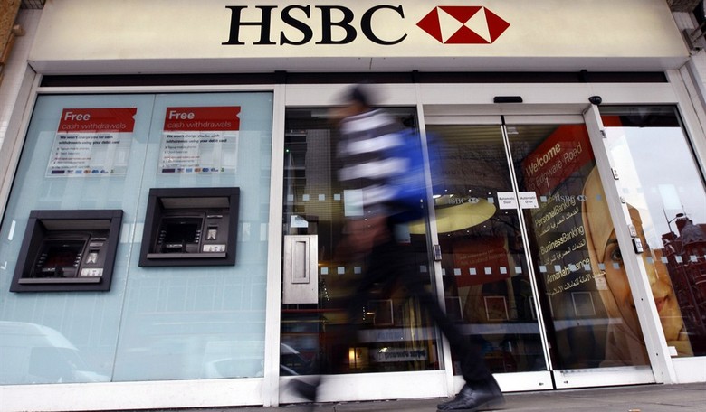 Swiss Bank Irritates Governments by Helping Clients Avoid Taxes