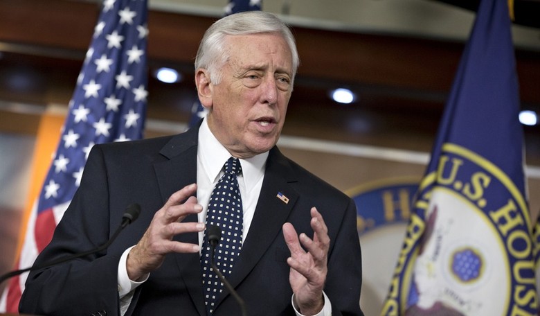 155 Democrats Sign Letter Backing Hoyer for Majority Leader