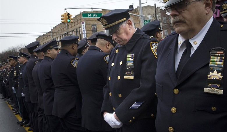 That’s it Obama: Go Wrap Yourself in a Dead Cop
