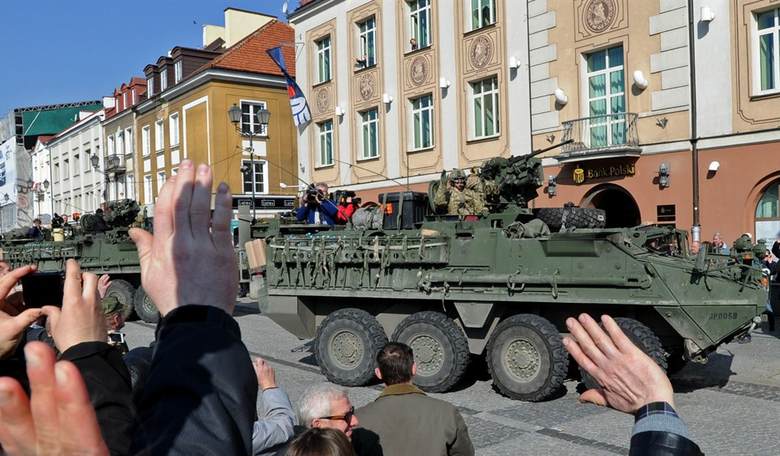 Digging In: US Sending Tanks to Eastern Europe
