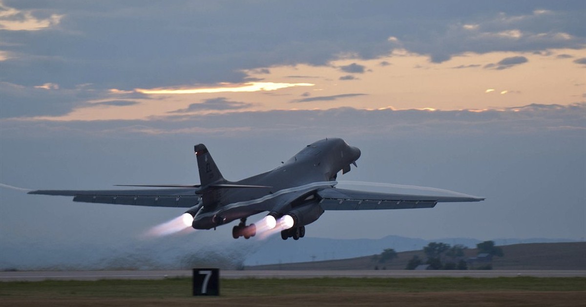 Near‑Miss at RAF Fairford Raises Alarming Questions About UK Counterterror Failures