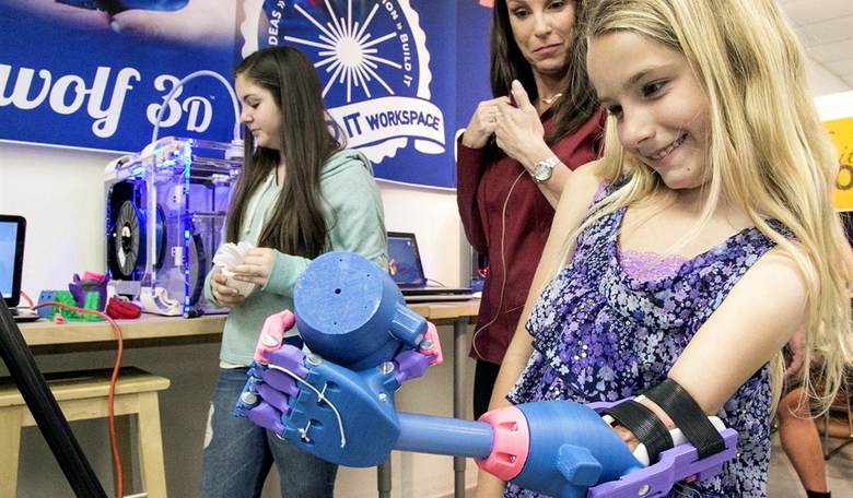 Feel-Good Friday: Young Teen Spends Summer Making 3D-Printed Magic for Toddler's Wheelchair