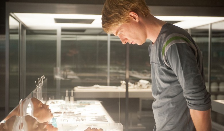 Ex Machina Review: Thrilling Drama About Artificial Intelligence