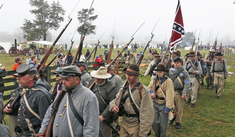 North Carolina Students Accused of Racism While Learning History from Yankees
