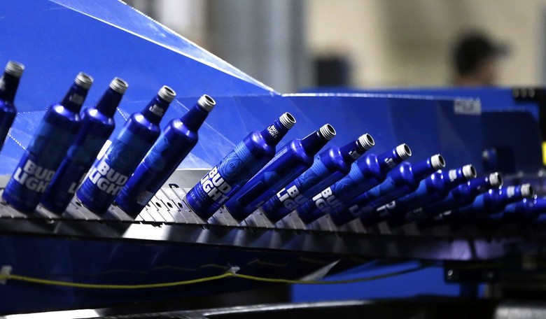 Anheuser-Busch Begs for Forgiveness From Retailers by Giving Out 'Free Beer'