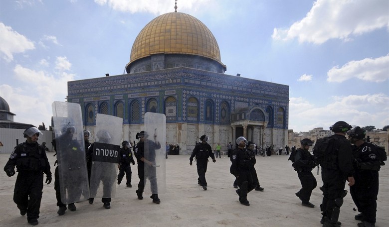WATCH: US and Israel Intercept 'Dozens' Drones/Missiles, Including Over Temple Mount